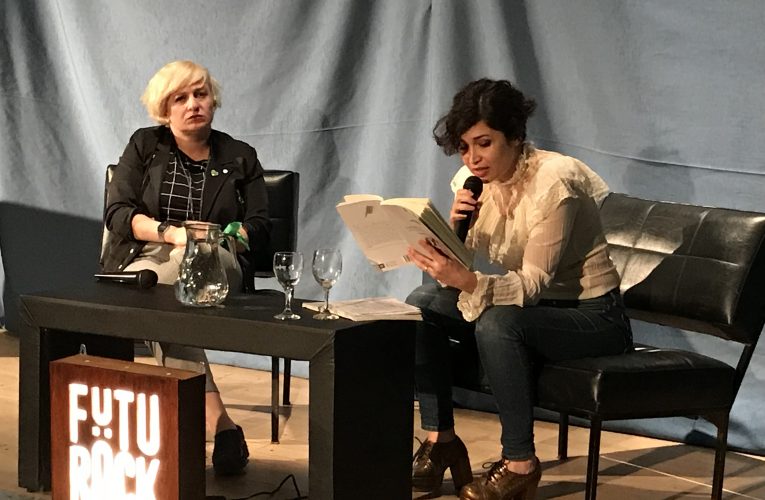 Julia Mengolini y Gabriela Borrelli presentaron “Lecturas feministas” en Concepción del Uruguay