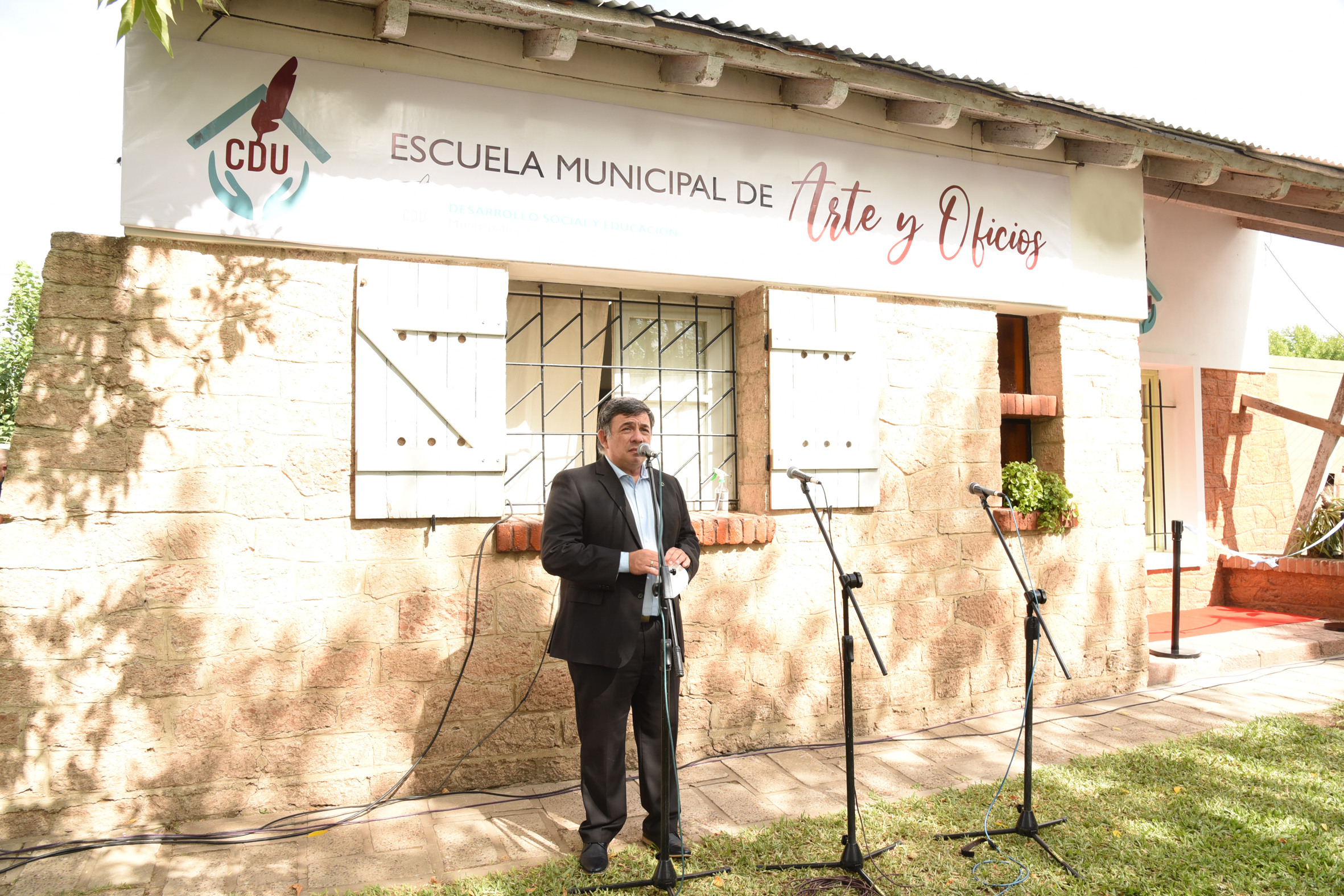 Quedó inaugurada la Escuela Municipal de Artes y Oficios de Concepción del Uruguay