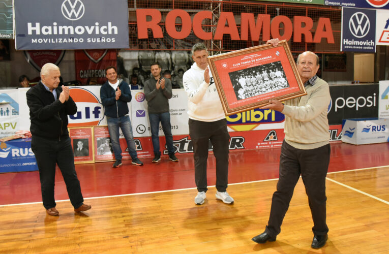 Concepción del Uruguay: homenajearon la historia deportiva de Rocamora