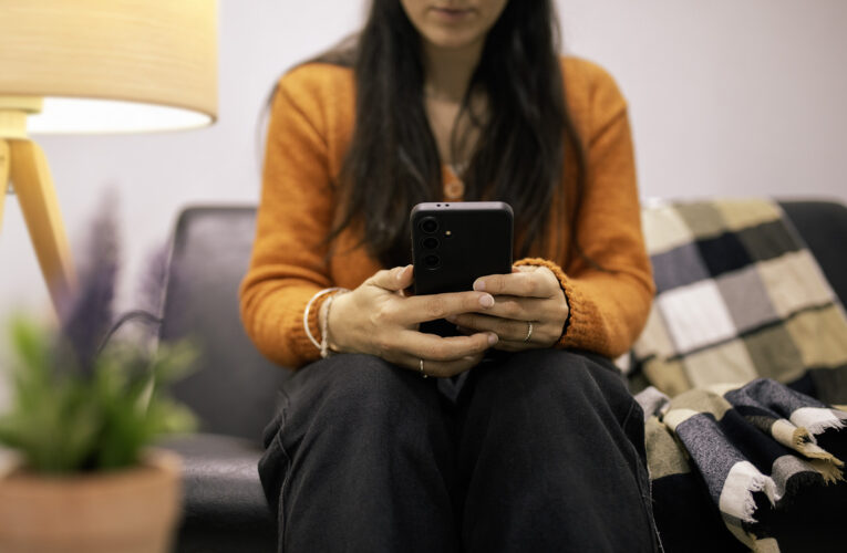 Recomendaciones para prevenir y acompañar situaciones de urgencias en salud mental