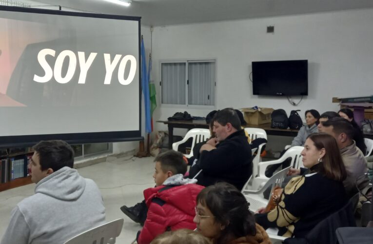 Se estrenó el videoclip y la canción “Soy yo”